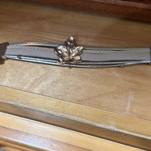 Elegant Gold Leaf Women's Belt